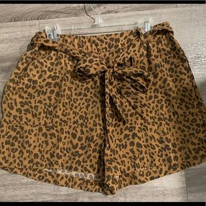 BNWOT Leopard Print PaperBag Shorts